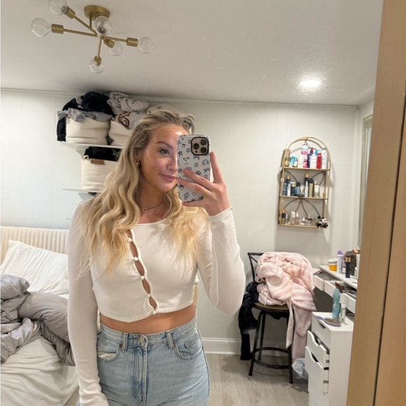 PRINCESS POLLY top 6 - Picture 8 of 9